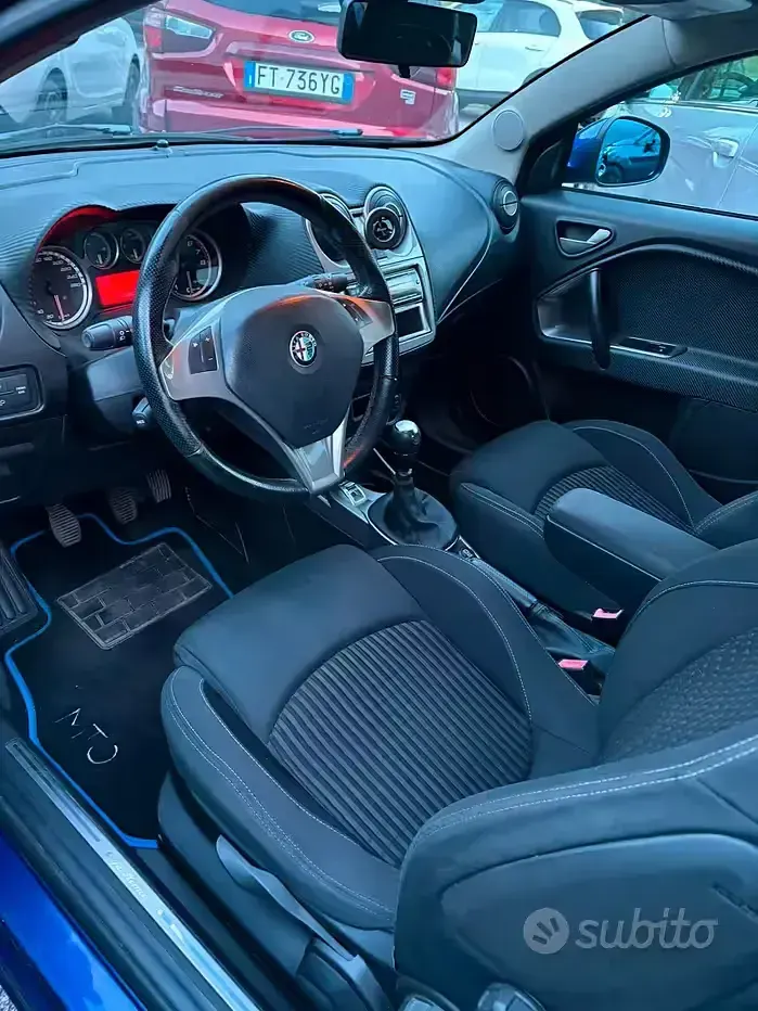 Usata Alfa Romeo MiTo Distinctive 105 CV (77 kW) 2009 Viola Utilitaria