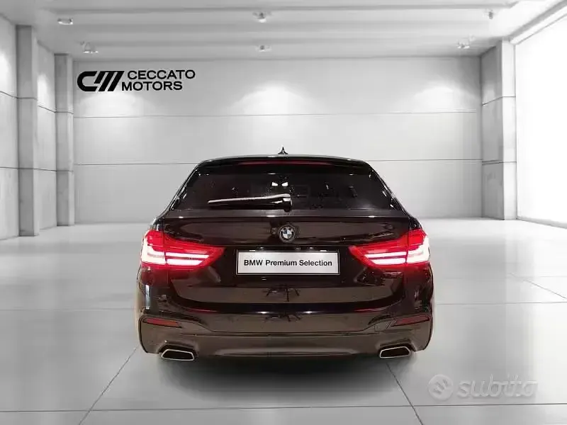 Usata BMW 520 M Sport 190 CV (139 kW) 2018 Nero Station wagon