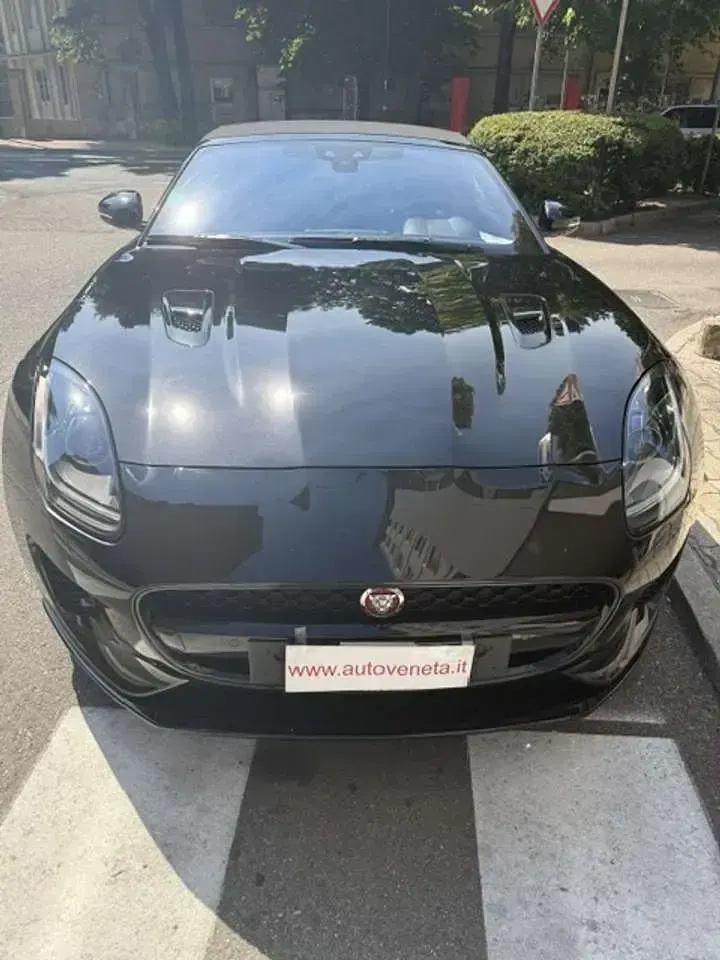 Usata Jaguar F-Type S 381 CV (280 kW) 2018 Nero Cabrio