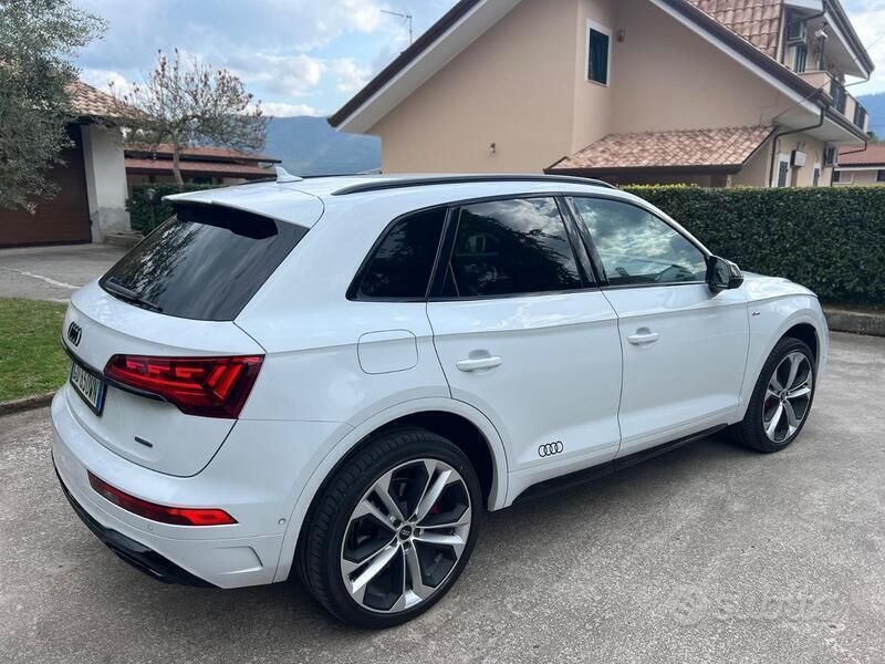 Usata Audi Q5 Design 205 CV (150 kW) 2021 Bianco SUV