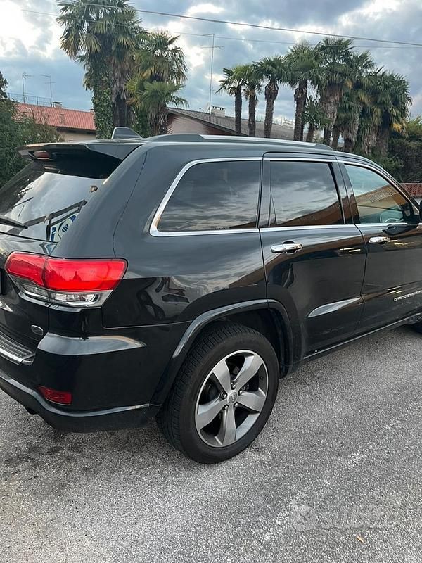 Usata Jeep Grand Cherokee 2016 Nero SUV