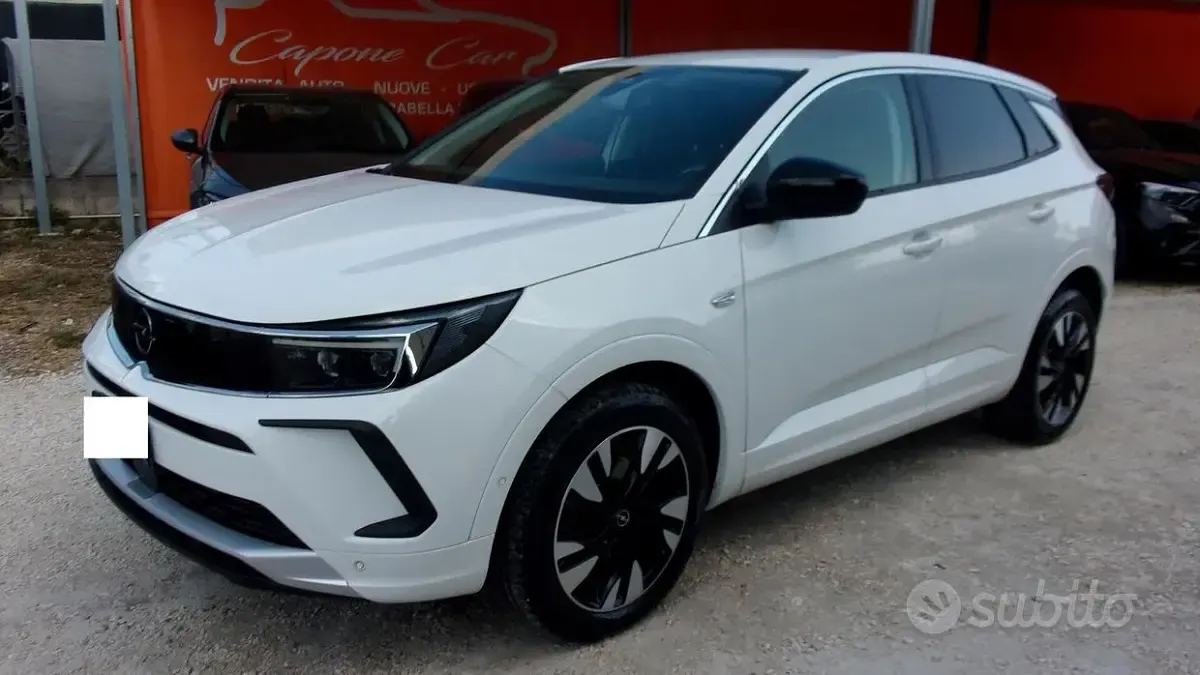 Usata Opel Grandland X Business Elegance 131 CV (96 kW) 2022 Bianco SUV