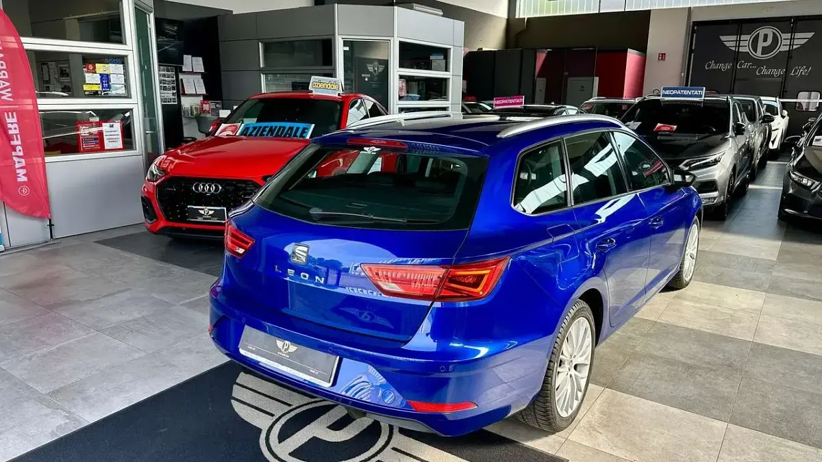 Occasion Seat Leon ST Business 116 PK (85 kW) 2020 Blauw Stationwagen