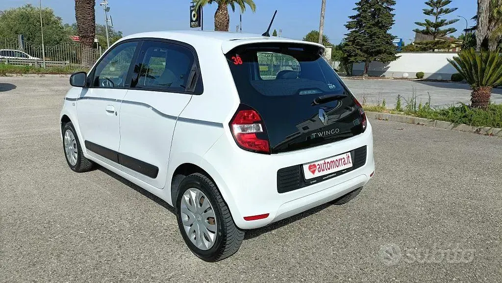 Usata Renault Twingo SE 69 CV (50 kW) 2018 Bianco Utilitaria