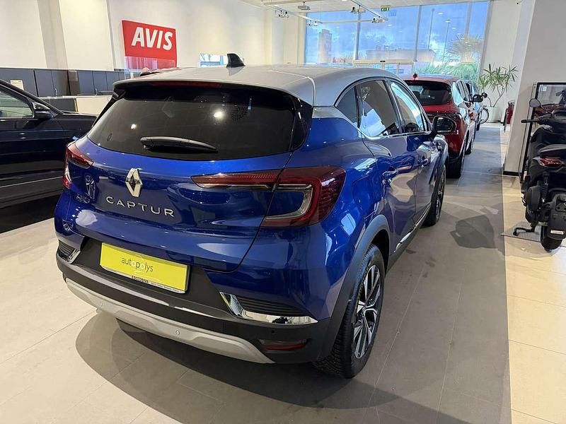 Usata Renault Captur Techno 90 CV (66 kW) 2024 Blu/azzurro SUV