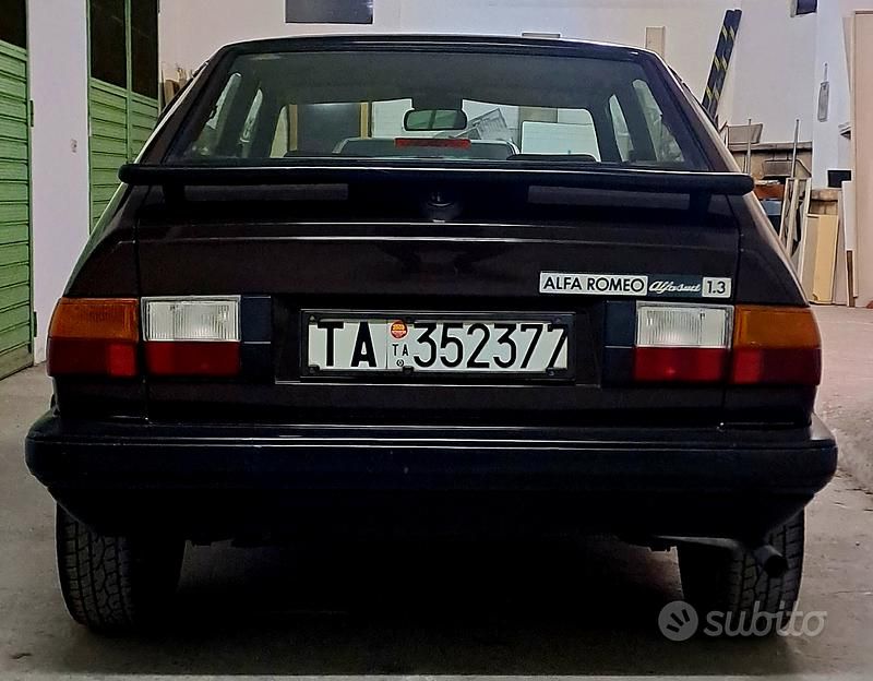 Usata Alfa Romeo Alfasud Super 79 CV (58 kW) 1981 Berlina