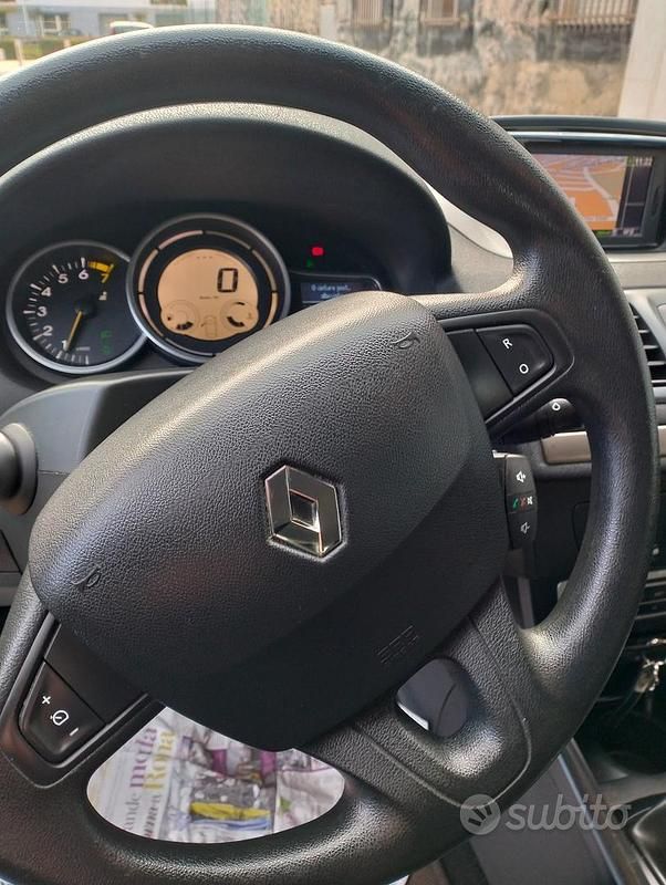 Usata Renault Mégane GrandTour 110 CV (80 kW) 2012 Grigio Station wagon