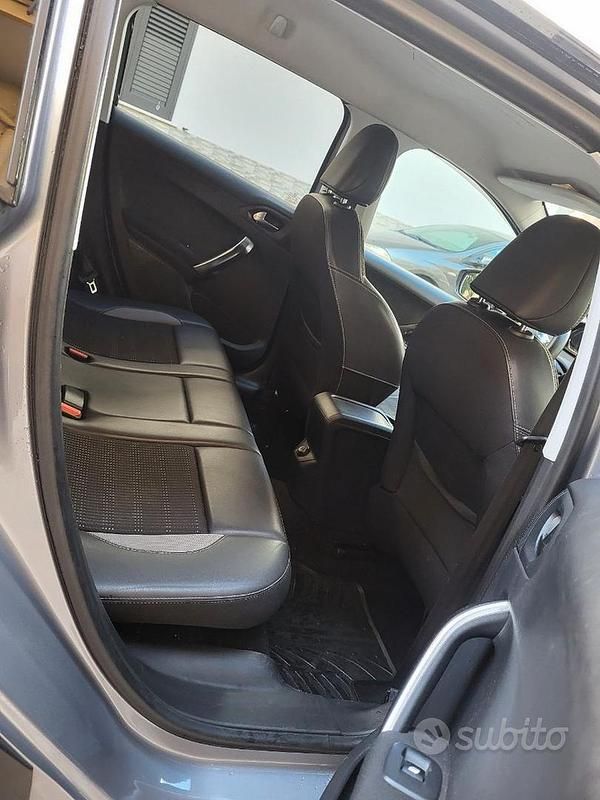 Usata Peugeot 2008 100 CV (73 kW) 2017 SUV