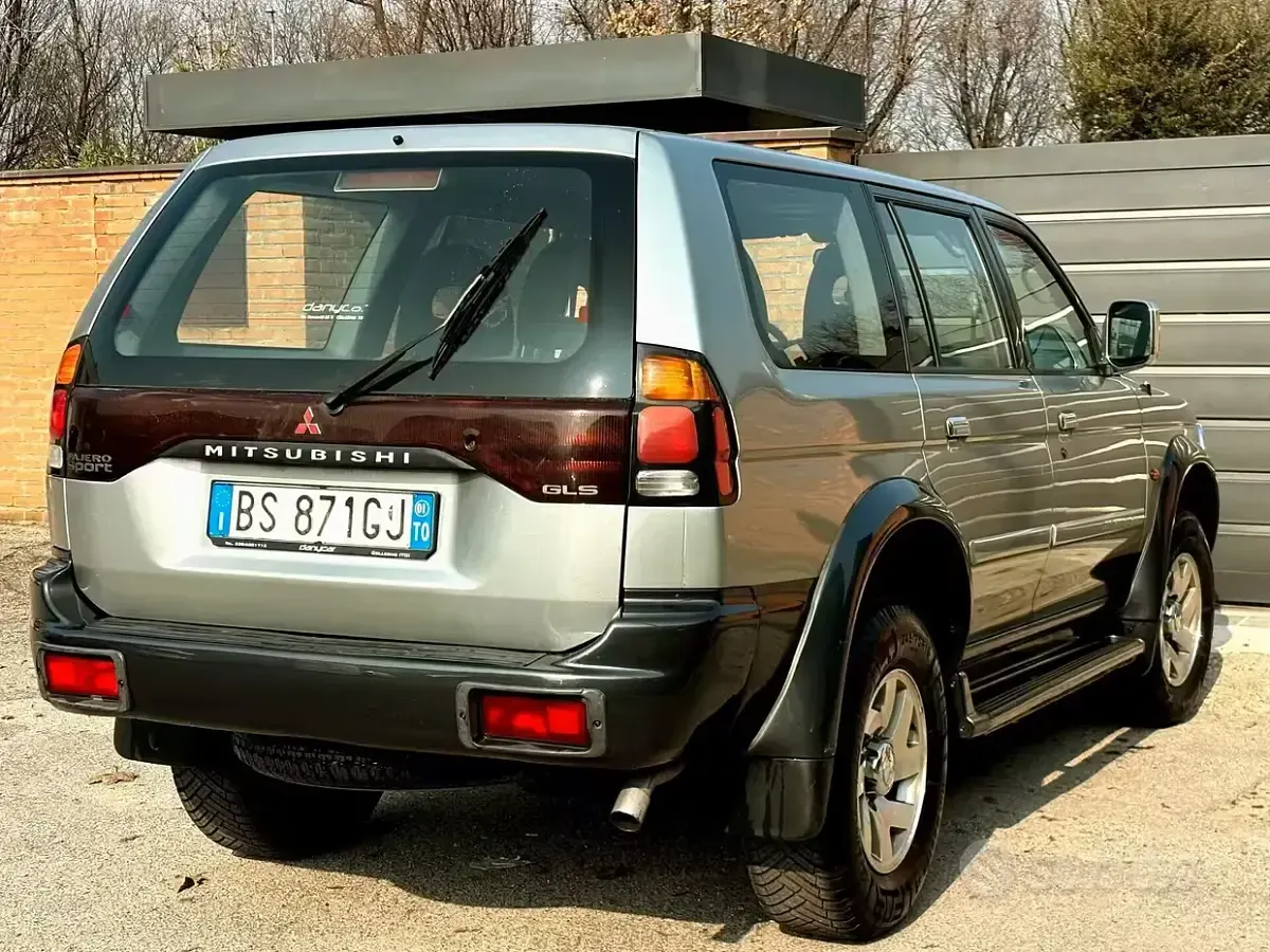 Usata Mitsubishi Pajero Sport 100 CV (73 kW) 2001 Grigio SUV