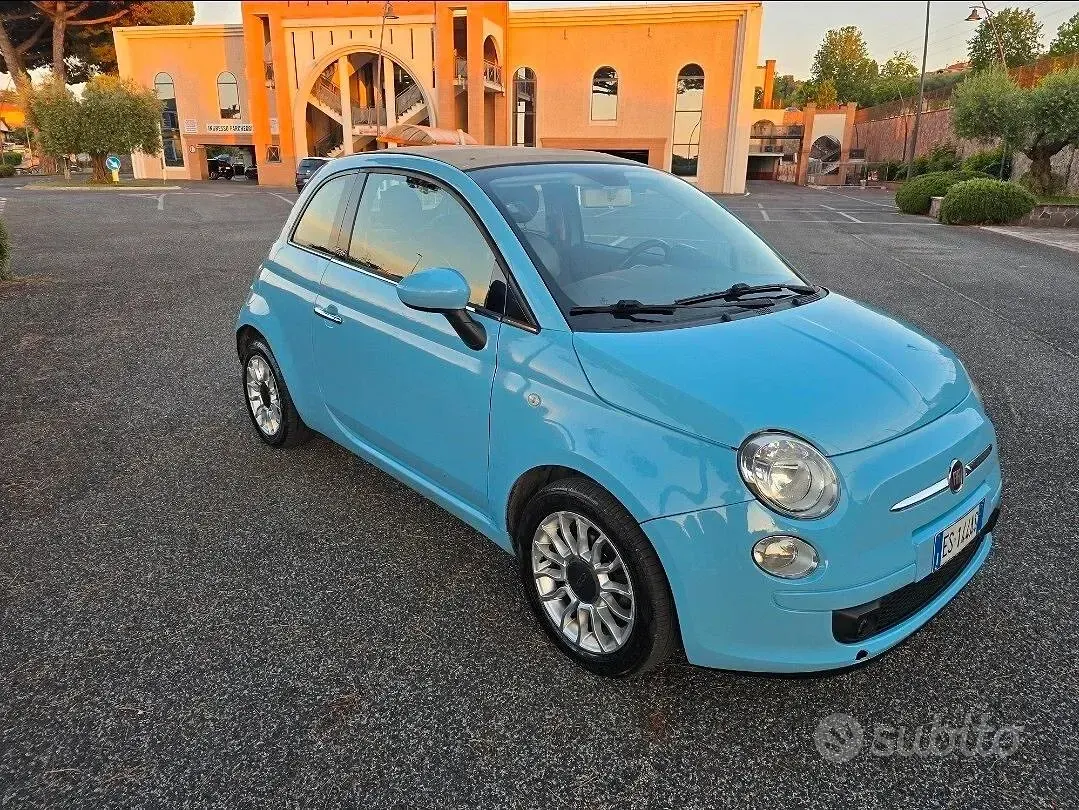 Usata Fiat 500C Lounge 85 CV (62 kW) 2013 Blu/azzurro Cabrio
