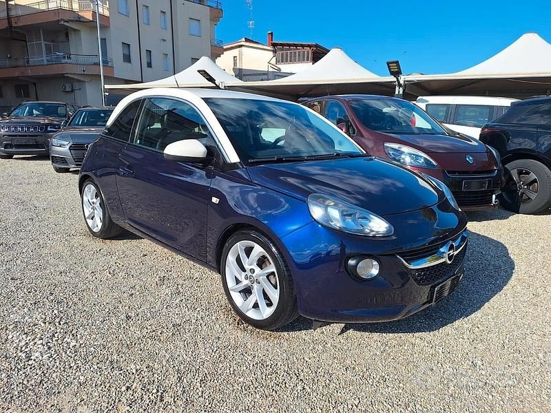 Blu Usata 2015 Opel Adam Slam Due volumi | 7900 € (Cara) - Immagine 1/4
