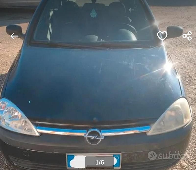 Usata Opel Corsa 75 CV (55 kW) 2001 Blu Utilitaria
