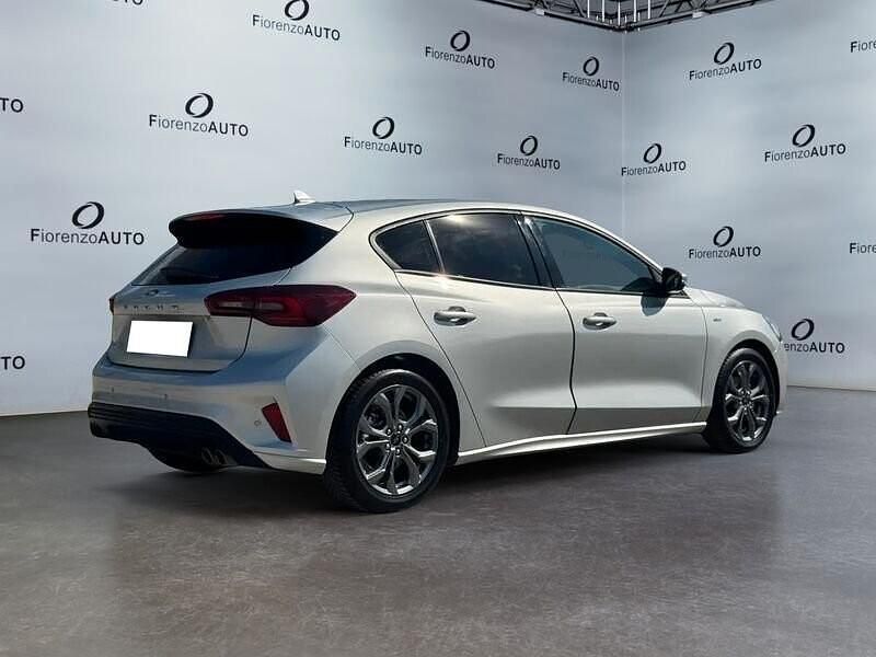 Usata Ford Focus ST-Line 125 CV (91 kW) 2024 Bianco Station wagon