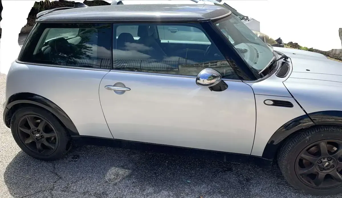 Usata Mini ONE 90 CV (66 kW) 2003 Argento Utilitaria