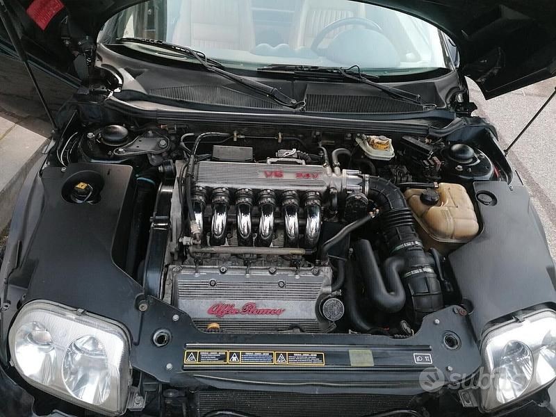 Usata Alfa Romeo Spider 217 CV (159 kW) 2002 Grigio Cabrio