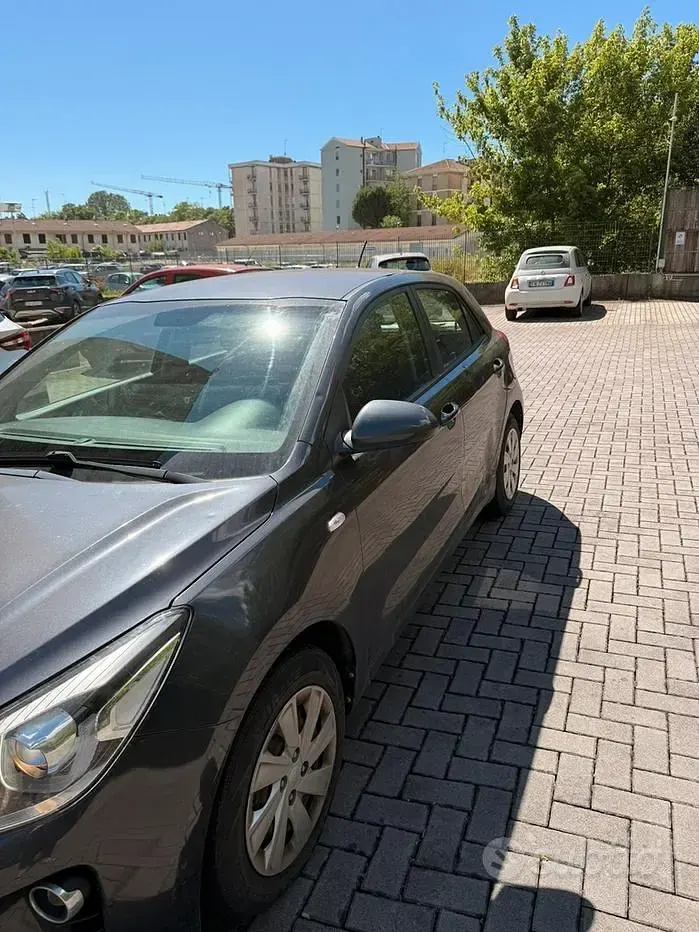 Usata Kia Rio 77 CV (56 kW) 2018 Berlina