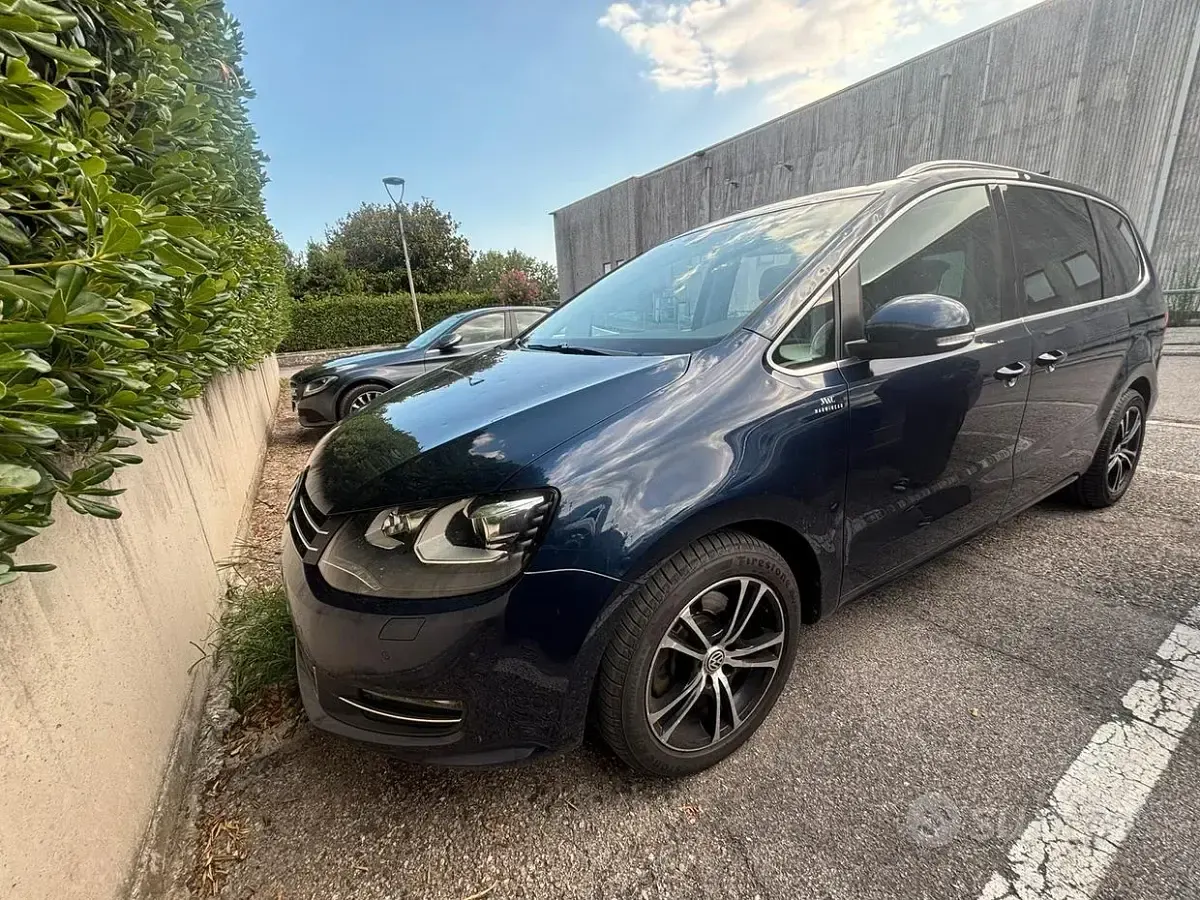 Usata VW Sharan Business 177 CV (130 kW) 2013 Bluazzurro Monovolume