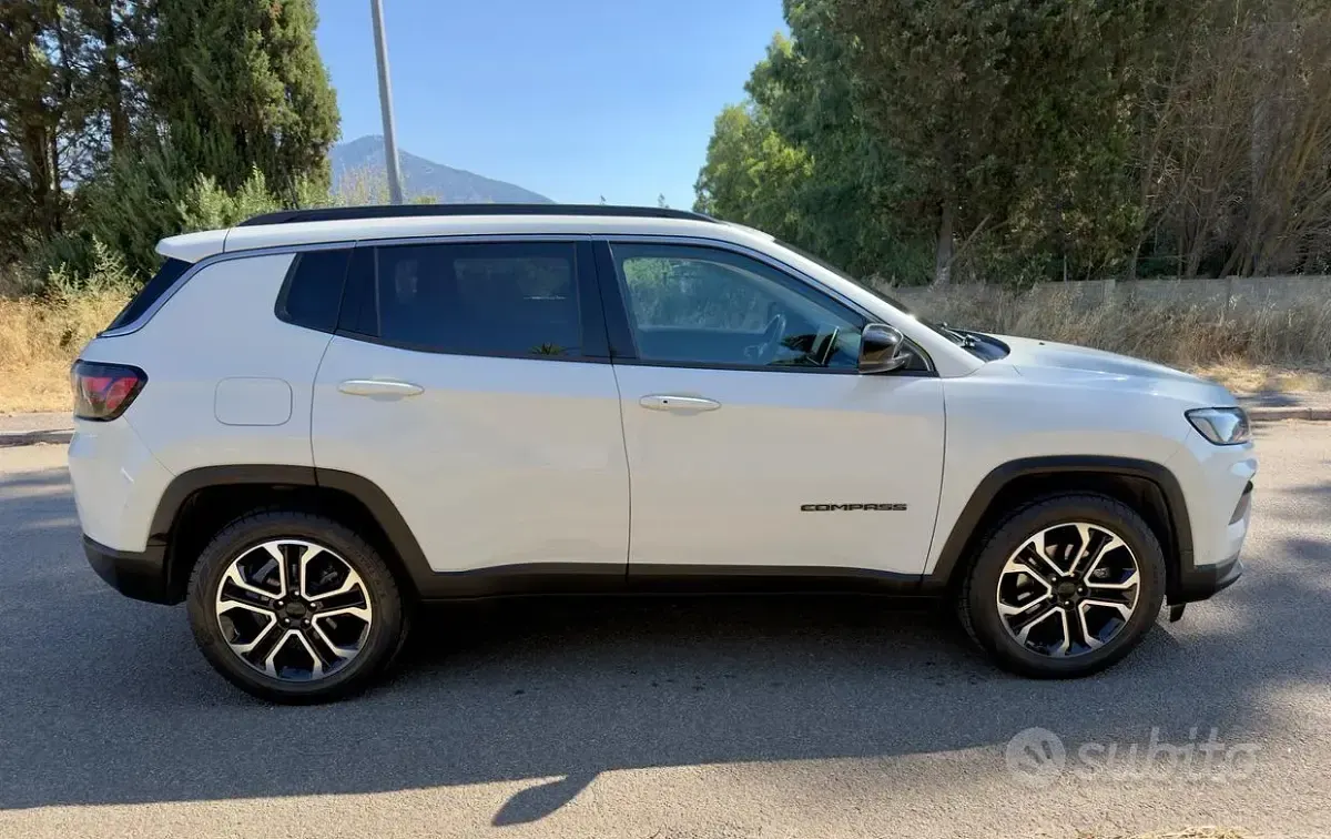 Usata Jeep Compass Limited 131 CV (96 kW) 2022 Bianco SUV