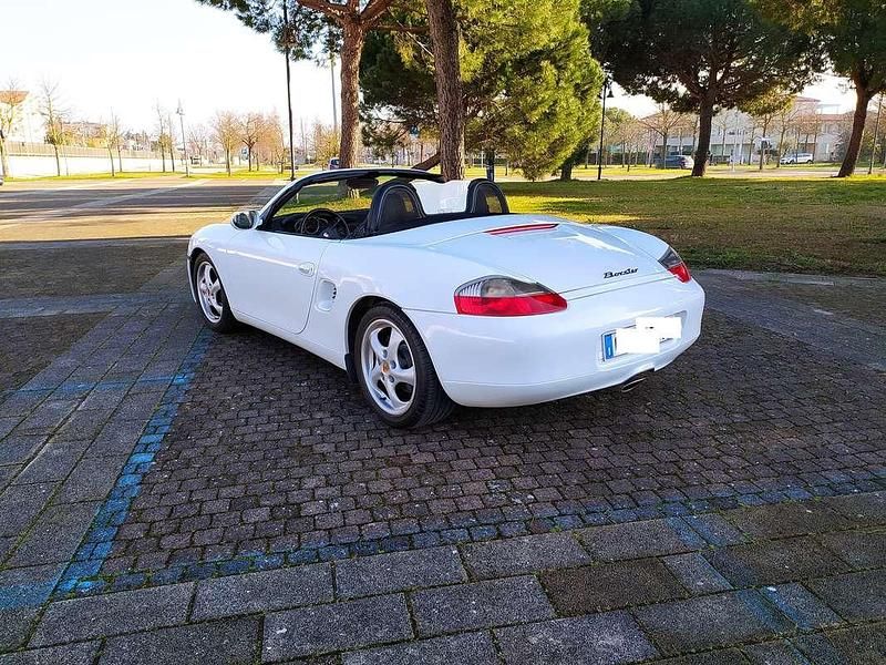 Usata Porsche Boxster 204 CV (150 kW) 1998 Bianco Cabrio