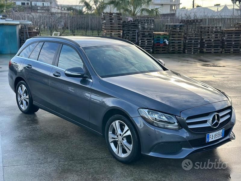 Usata Mercedes C200 Executive 136 CV (100 kW) 2015 Grigio Station wagon