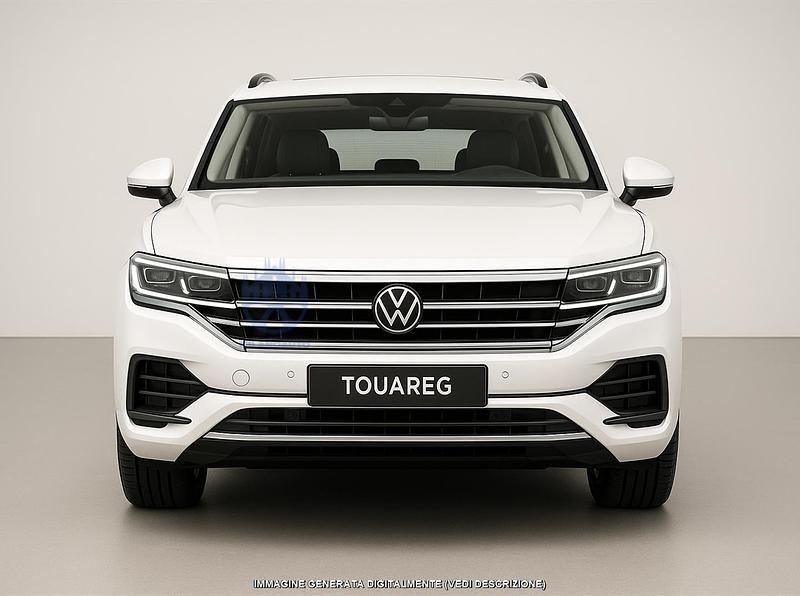Usata VW Touareg Elegance 231 CV (169 kW) 2025 Bianco SUV