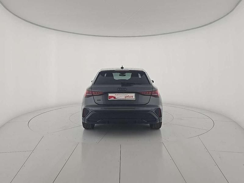 Usata Audi A3 Sportback S-Line 150 CV (110 kW) 2025 Grigio Utilitaria