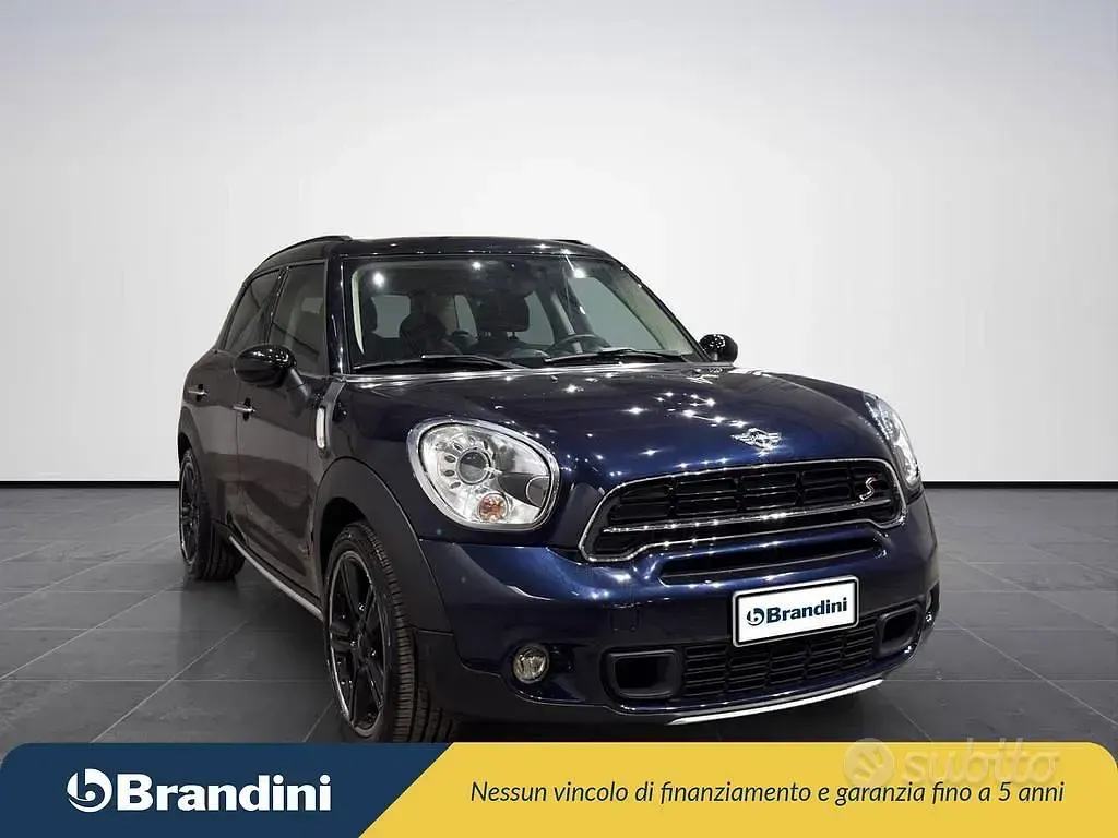 Usata Mini Cooper S Countryman 190 CV (139 kW) 2014 Midnight black metallizzato iii SUV