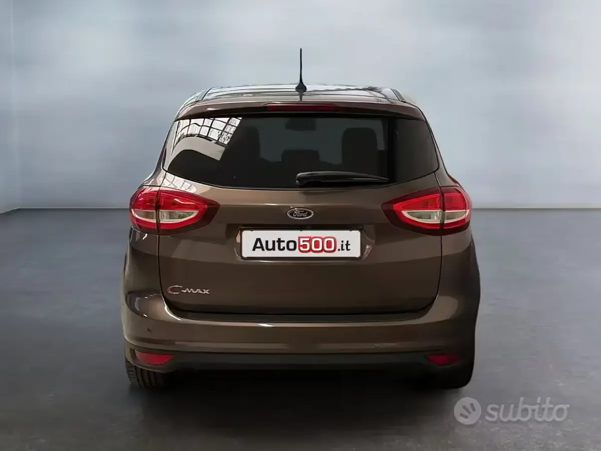 Usata Ford C-MAX Titanium S 120 CV (88 kW) 2019 Marrone Monovolume