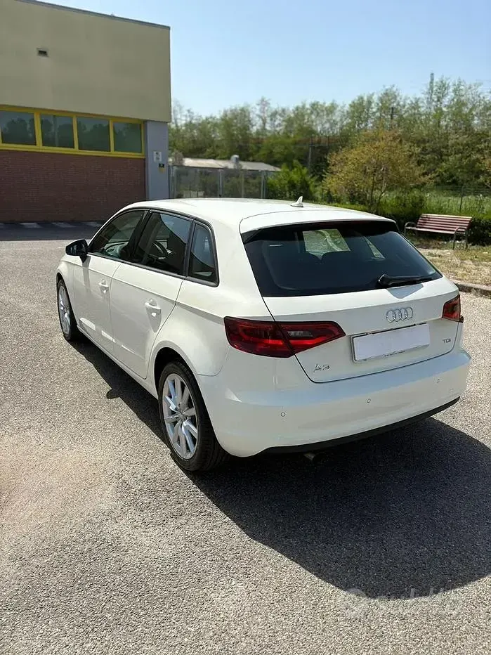Usata Audi A3 110 CV (80 kW) 2015 Berlina