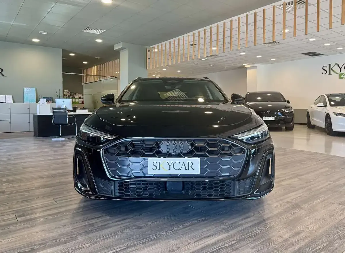 Usata Audi A5 S-Line 204 CV (150 kW) 2025 Nero Station wagon
