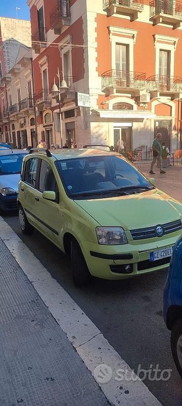 Usata Fiat Panda 70 CV (51 kW) 2006 Utilitaria