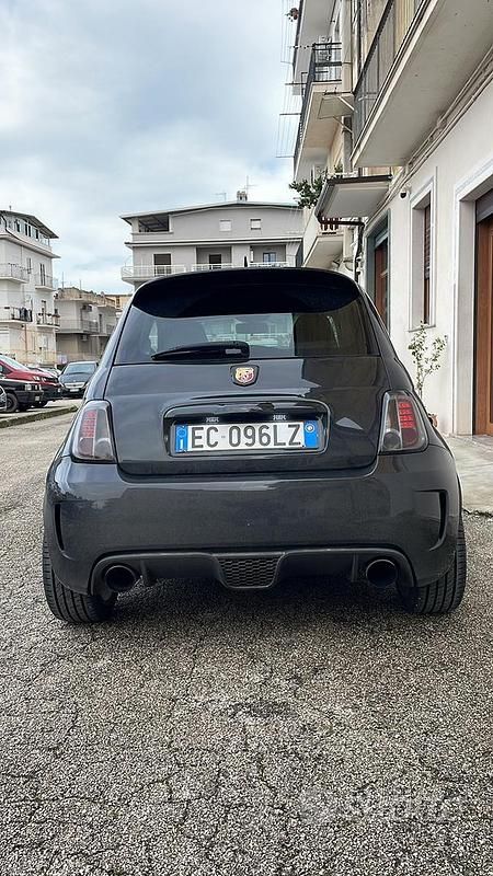 Usata Abarth 500 135 CV (99 kW) 2010 Nero Berlina