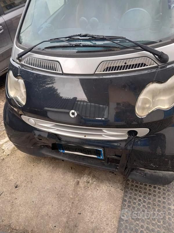 Usata Smart ForTwo Cabrio Passion 61 CV (44 kW) 2000 Nero Cabrio