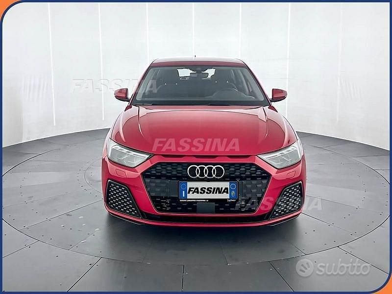 Usata Audi A1 Sportback 110 CV (80 kW) 2024 Rosso Utilitaria