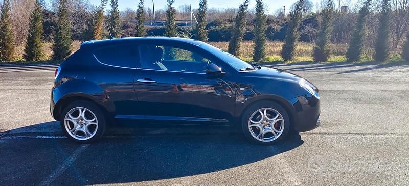 Usata Alfa Romeo MiTo Distinctive 120 CV (88 kW) 2015 Utilitaria