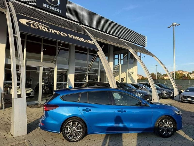Usata Ford Focus ST-Line 125 CV (91 kW) 2023 Blu/azzurro Station wagon