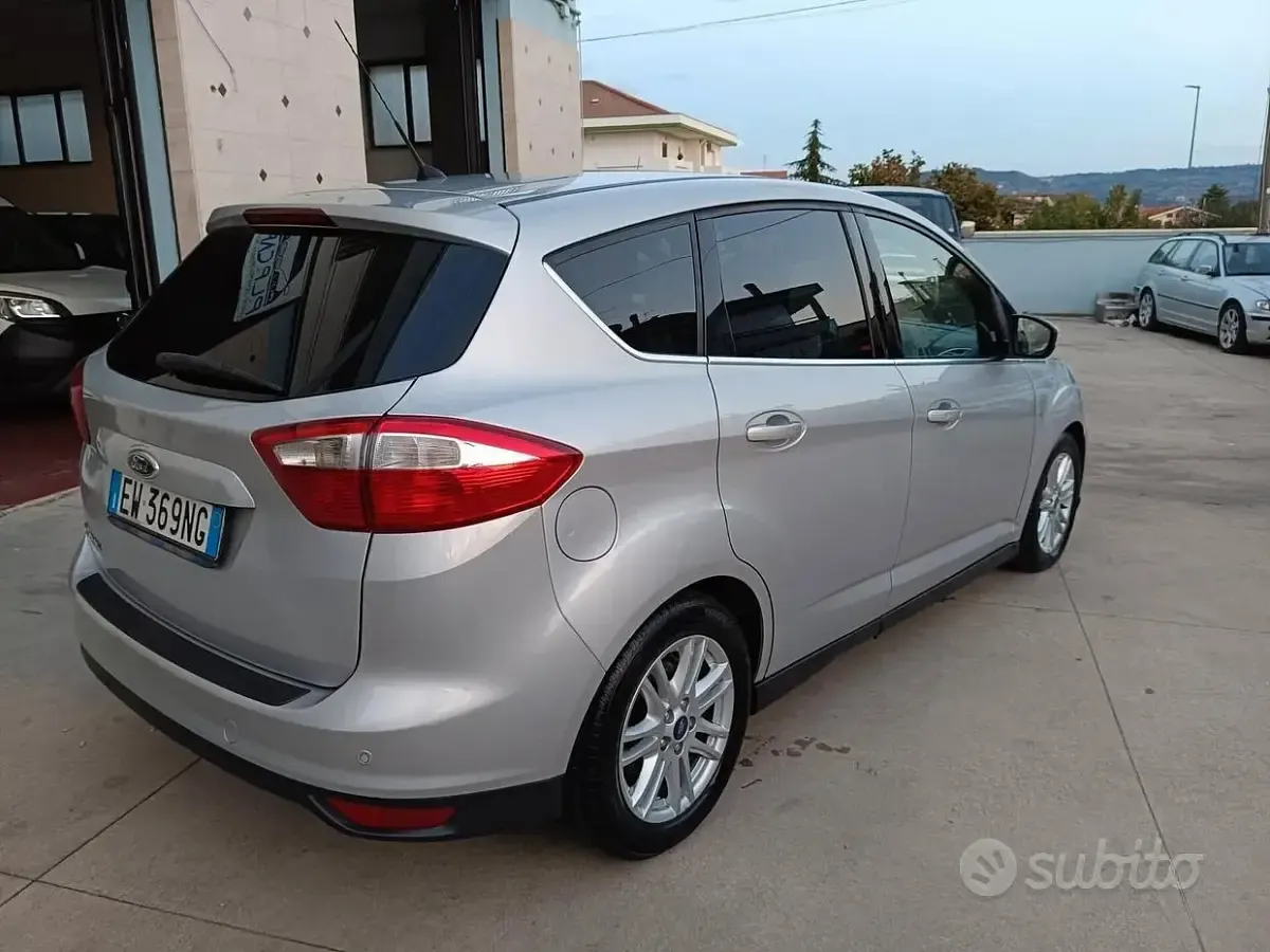 Usata Ford C-MAX Titanium 115 CV (84 kW) 2014 Grigio Monovolume