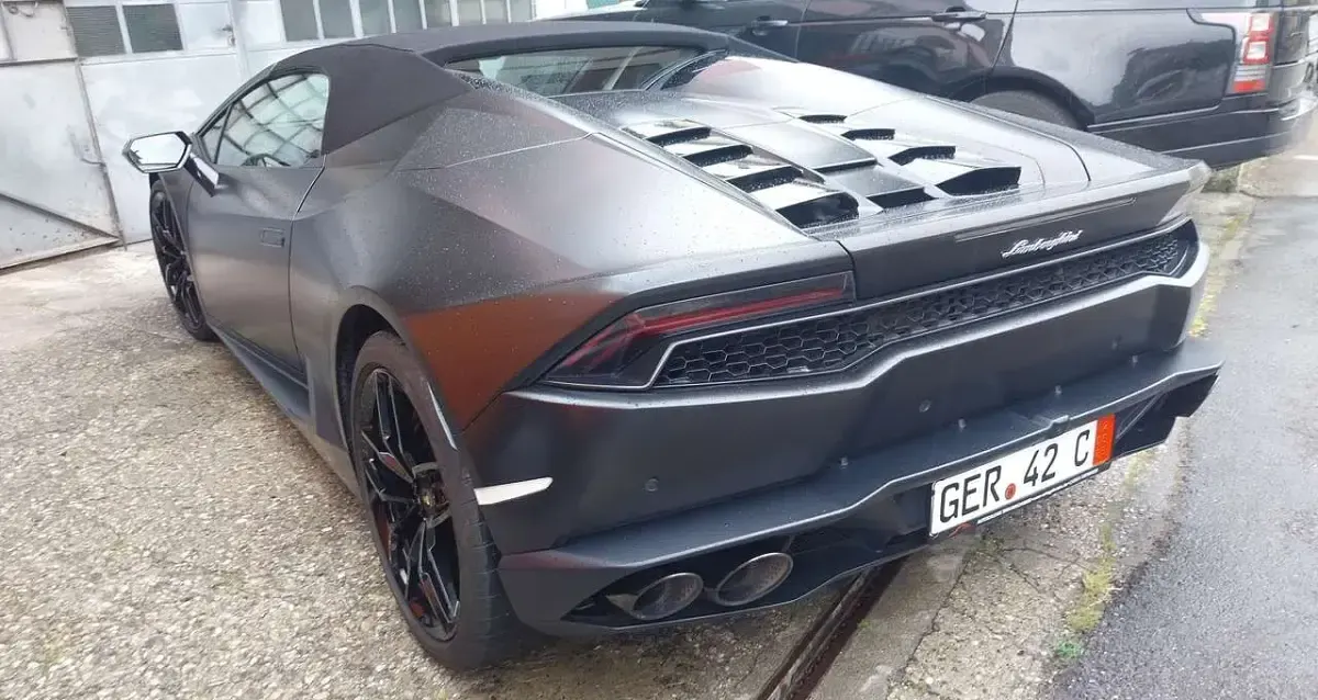 Usata Lamborghini Huracán 610 CV (448 kW) 2019 Pellicola opaco Cabrio