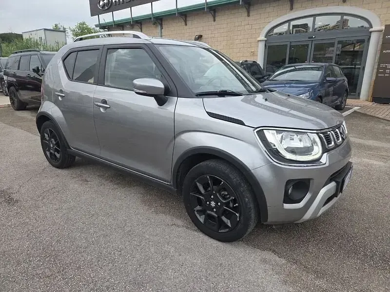 Second-hand Suzuki Ignis 83 CP (61 kW) 2023 Gri SUV