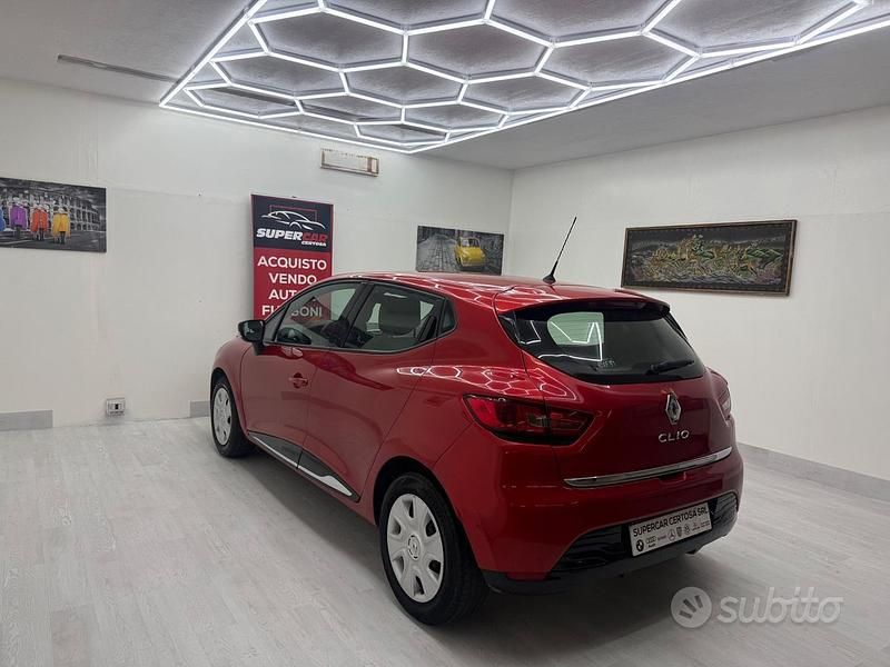 Usata Renault Clio IV 75 CV (55 kW) 2013 Rosso Berlina