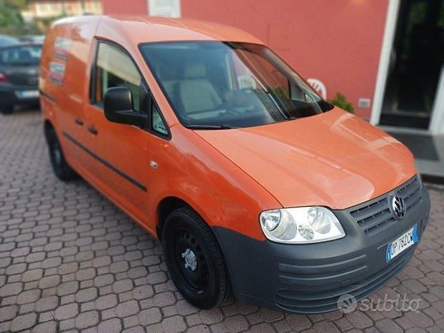 Usata VW Caddy 104 CV (76 kW) 2008 Monovolume