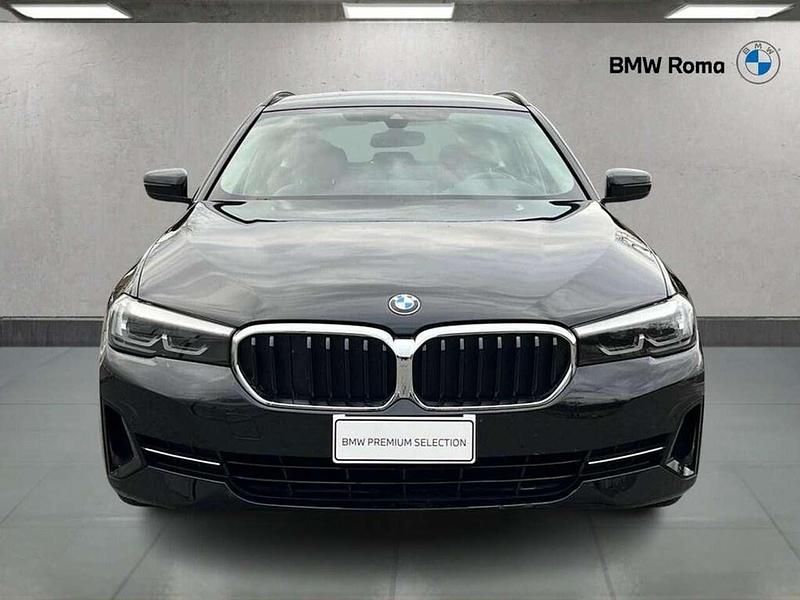 Usata BMW 520 190 CV (139 kW) 2022 Black sapphire metallic Station wagon