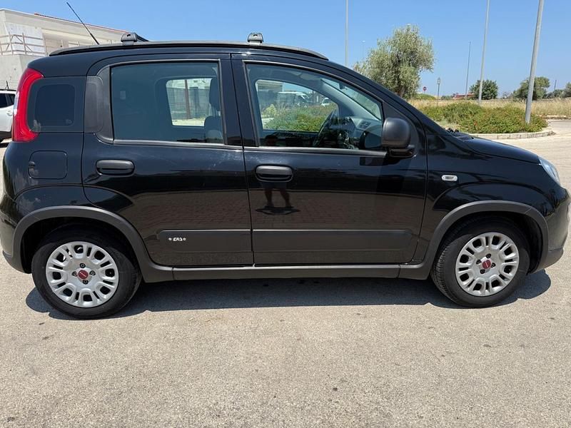 Usata Fiat Panda S 70 CV (51 kW) 2024 Nero Utilitaria