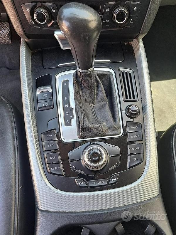 Usata Audi Q5 170 CV (125 kW) 2010 Grigio SUV