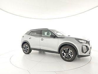 Usata Peugeot 2008 Allure 101 CV (74 kW) 2025 Grigio scuro SUV