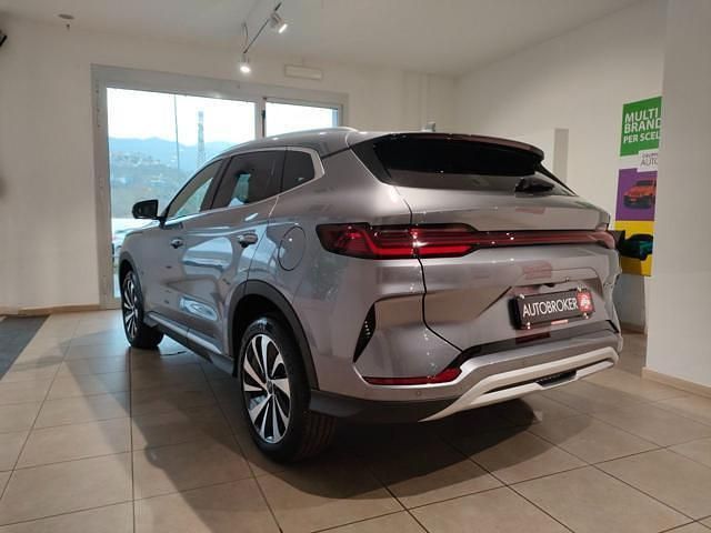 Nuova BYD Seal U Boost 218 CV (160 kW) 2025 Argento SUV