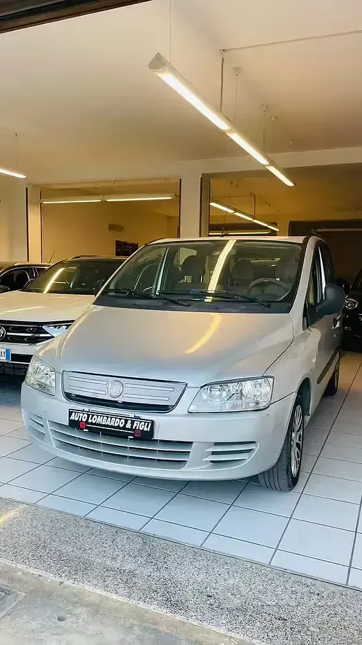 Usata Fiat Multipla Emotion 103 CV (75 kW) 2008 Grigio Monovolume