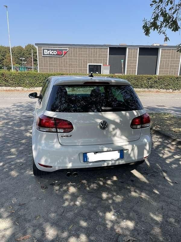 Usata VW Golf VI Highline 140 CV (102 kW) 2009 Bianco Utilitaria