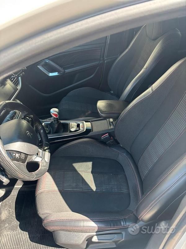 Usata Peugeot 308 GT-line 150 CV (110 kW) 2016 Bianco Berlina