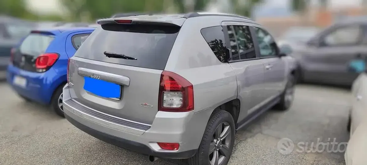 Usata Jeep Compass North 136 CV (100 kW) 2014 Grigio metallizzato SUV